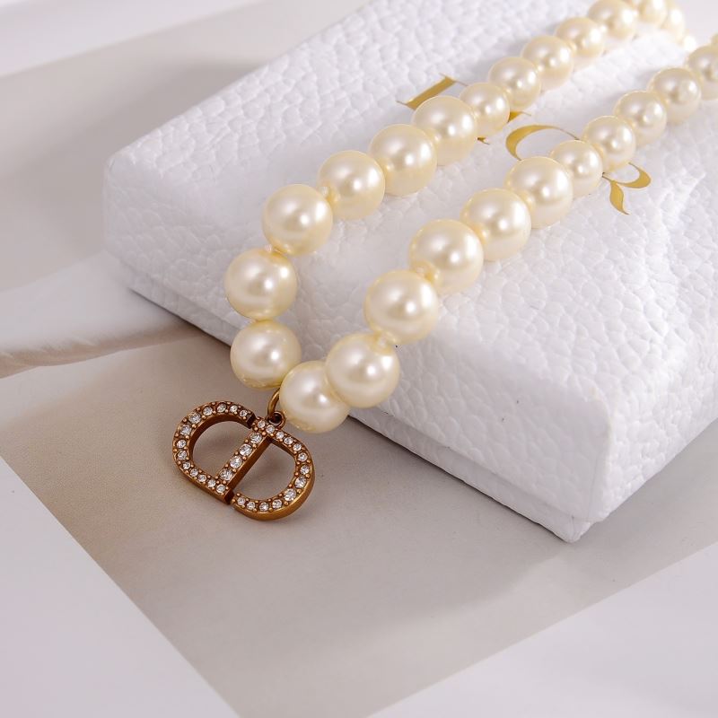 chr1st1an D10r necklaces